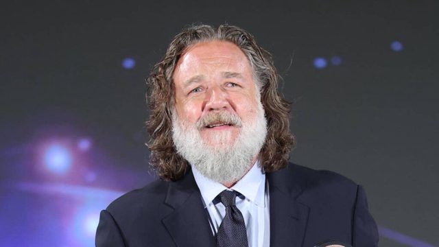 Russell Crowe returns to his Gladiator days with jaw-dropping physique following 55-lb weight loss transformation