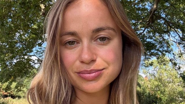 Duke of Kent’s granddaughter Lady Amelia Windsor stuns in striking Spanish bikini photos