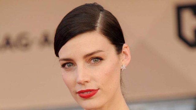 Crew Girl star Jessica Paré looks unrecognisable from Mad Men days