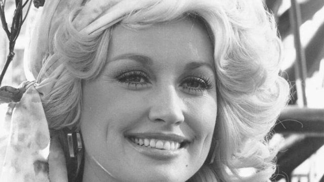 Dolly Parton honored by country stars in emotional tribute days after private funeral