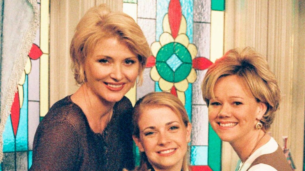 Sabrina the Teenage Witch star, 67, leaves fans speechless with ageless new look