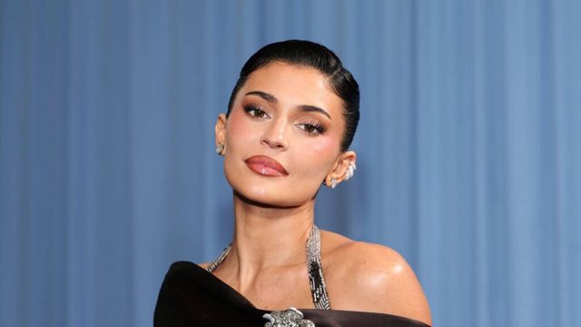 Kylie Jenner suffers $5 million loss as she finally unloads Hidden Hills mansion