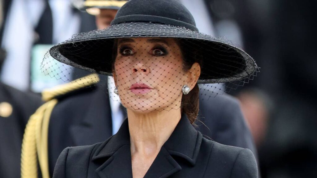 Queen Mary of Denmark makes rare royal yacht arrival at King Harald’s state funeral