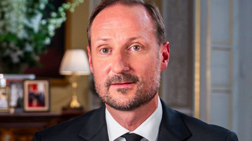 King Haakon thanks King Harald ‘for being such a good dad’ as memorial details are revealed