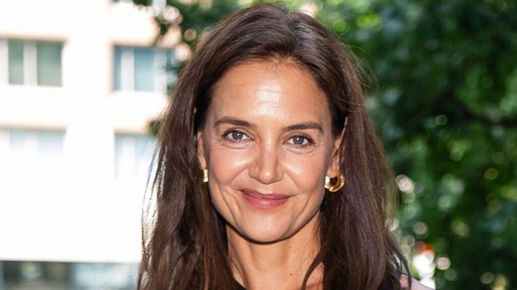 Katie Holmes turns heads in shoulder-baring top for PDA-heavy NYFW outing with new artist boyfriend