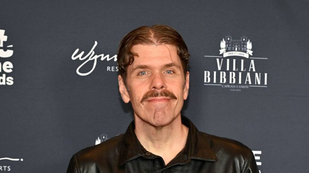 Perez Hilton rushed to hospital after concerning livestream sparks emergency response