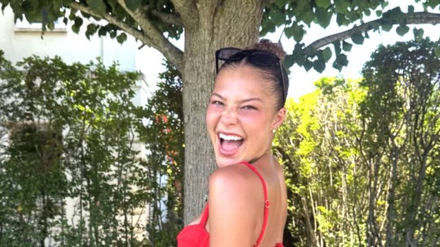 Michael Strahan’s daughter Isabella looks like a goddess in tiny bikinis on sunny beach getaway