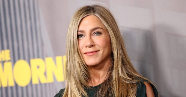 Just In! Jennifer Aniston Turned the Most Polarizing Pants Style Into a Chic, Polished Look