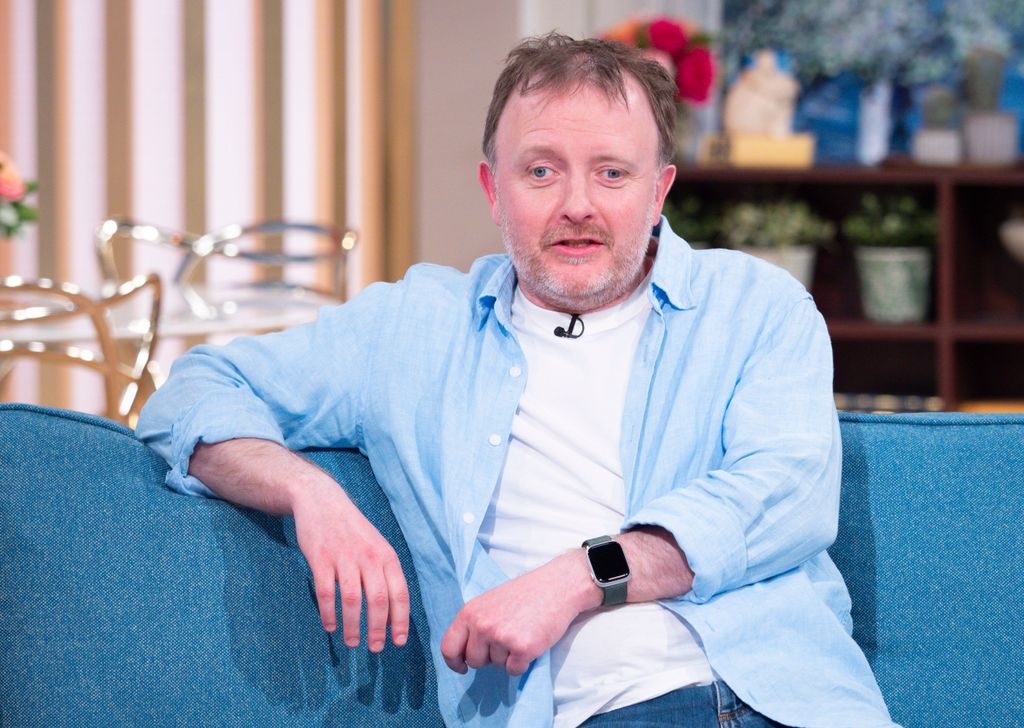 Chris McCausland on This Morning sofa 