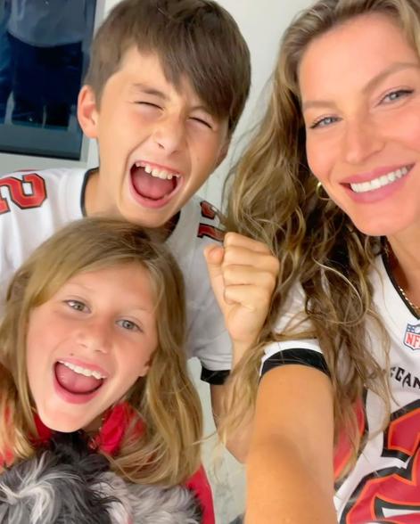 Gisele Bündchen, Jack Brady, Vivian Lake Brady.