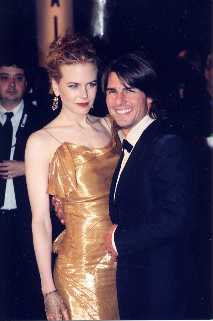 Nicole Kidman and Tom Cruise during The 72nd Annual Academy Awards - Vanity Fair Party at Morton's in Los Angeles, California, United States.