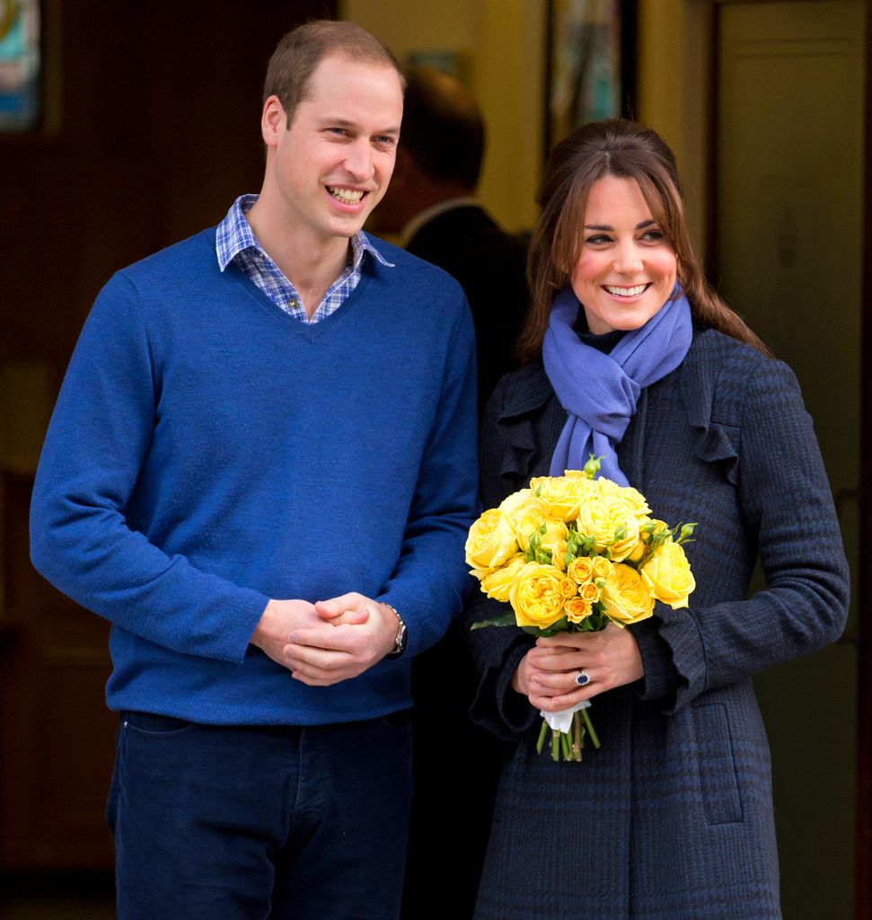 Prince William, Duke of Cambridge and his pregnant wife Catherine, Duchess of Cambridge leave the King Edward VII hospital where the Duchess was being treated for acute morning sickness (Hyperemesis Gravidarum) on December 06, 2012 in London, England.  