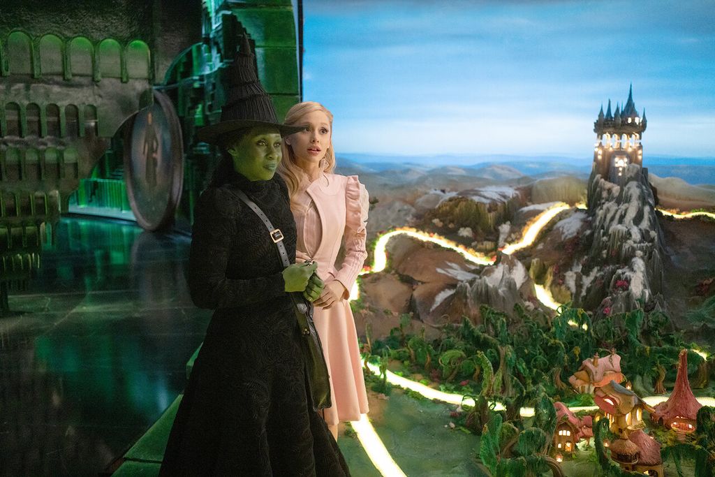 Cynthia Erivo and Ariana Grande in Wicked