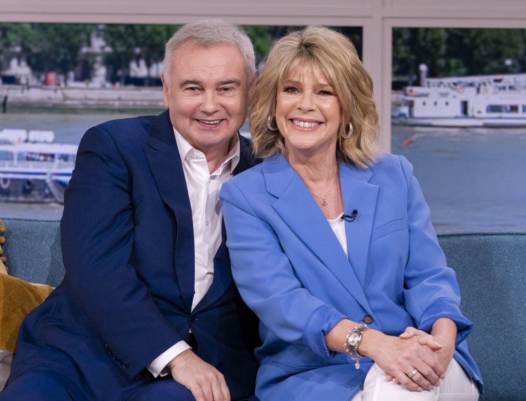 Eamonn Holmes, Ruth Langsford on 'This Morning' 
 