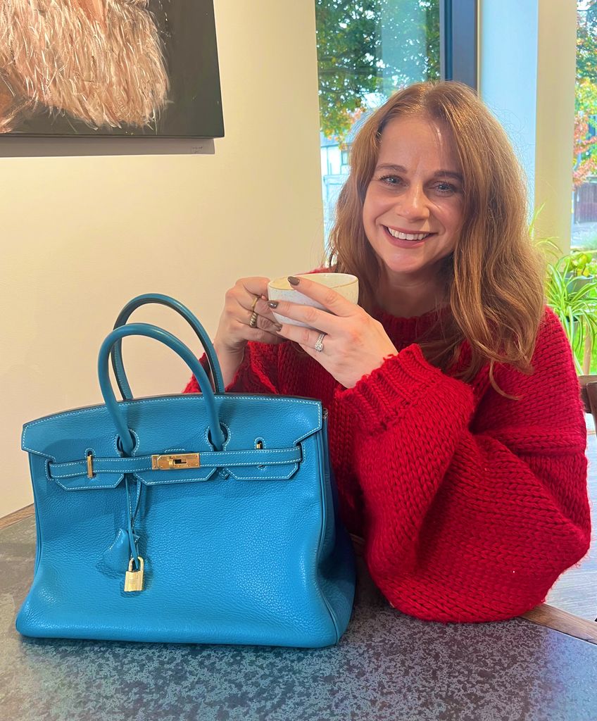 I carried a preloved Hermes Birkin 35 round