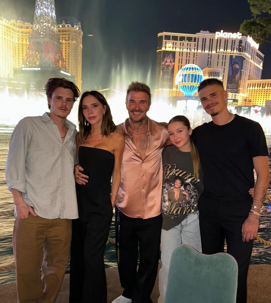 beckham family posing in las vegas 