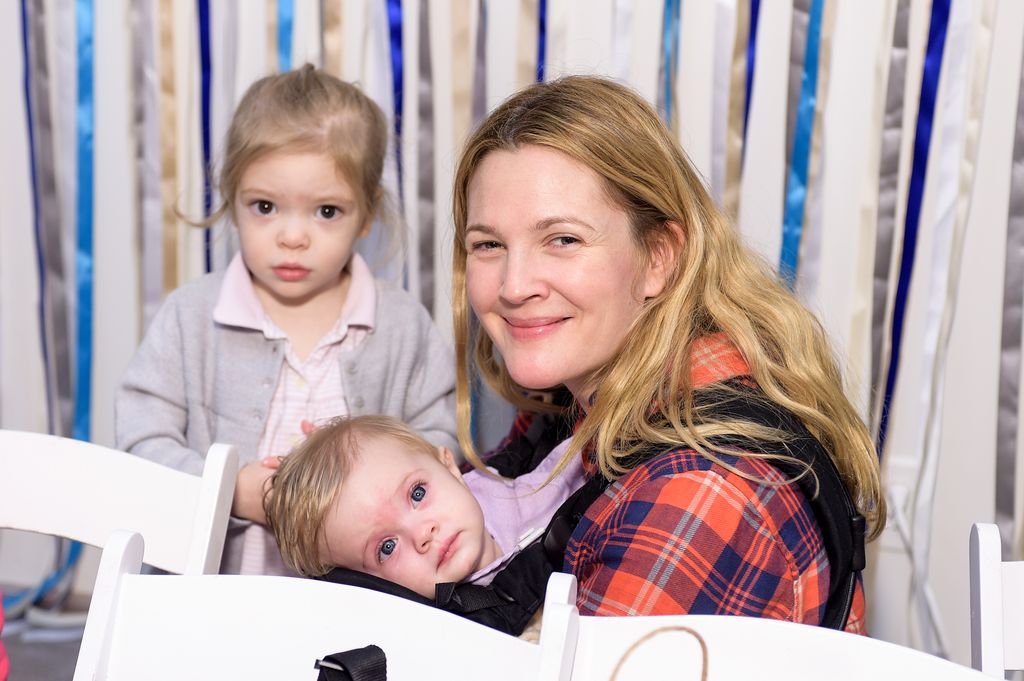 Drew Barrymore with her daughters Frankie and Olive back in 2014