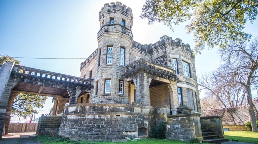 Cottonland Castle, now owned by Joanna and Chip Gaines