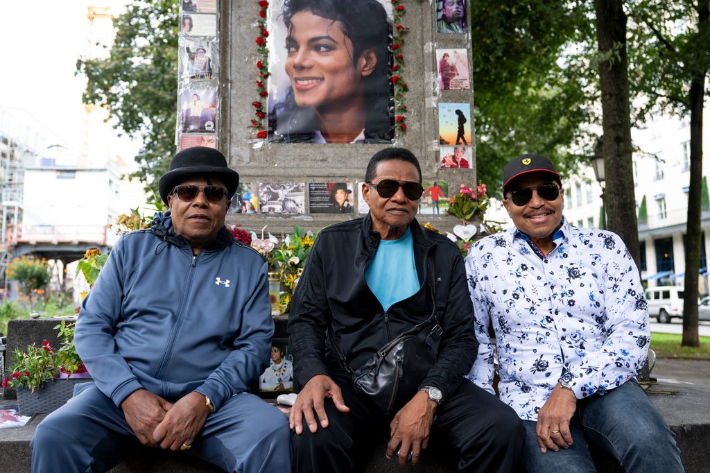 The late singer was still performing with his brothers at the time of his death