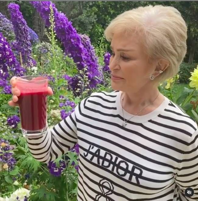 sharon osbourne inside garden family home