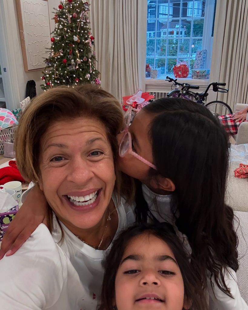 hoda kotb with daughters at christmas