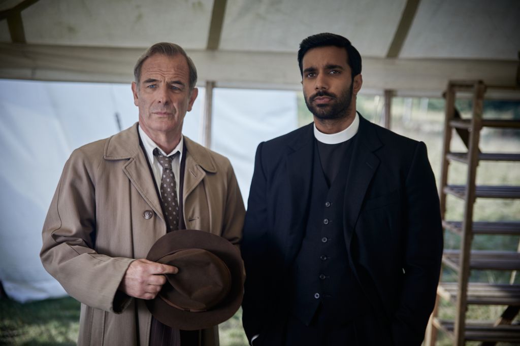 Geordie Keating (Robson Green), Alphy Kottaram (Rishi Nair) in Grantchester
