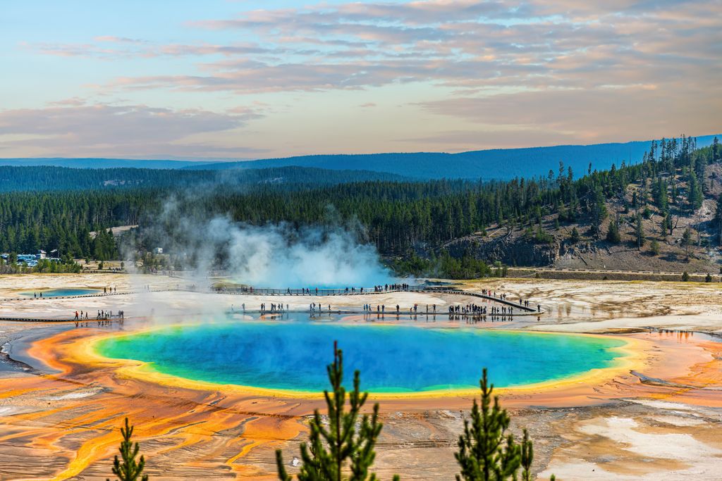 View of Yellowstone National Park 