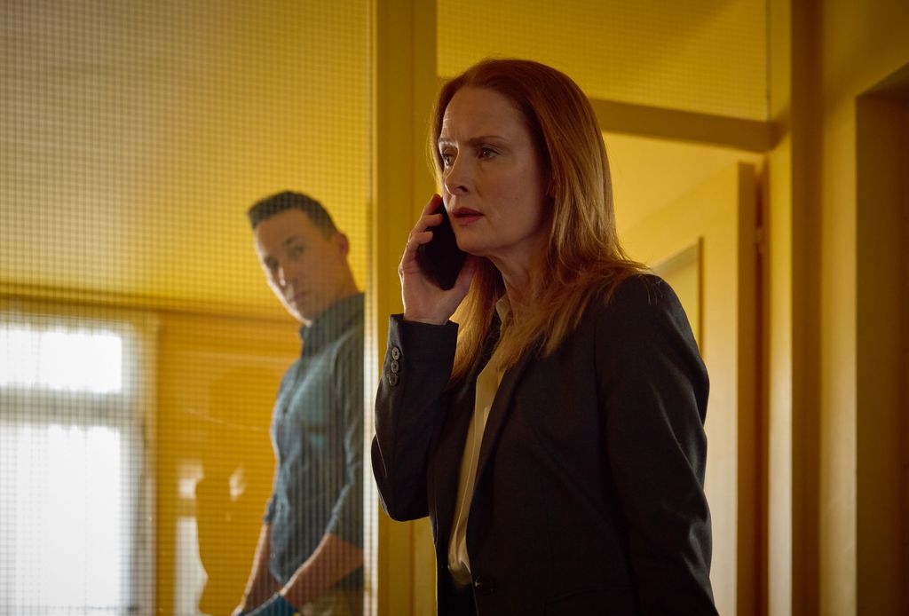 Silent Witness: Jack Hodgson (DAVID CAVES) & Chief Superintendent Jane De Freitas (ZOE TELFORD)