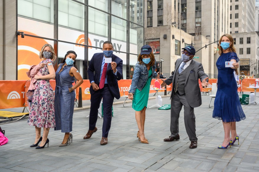 Hoda Kotb, Craig Melvin, Jenna Bush Hager, Dylan Dreyer, Al Roker, Sheinelle Jones and Savannah Guthrie 