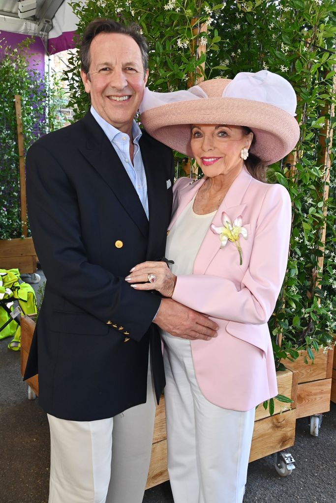 couple posing for photos at garden show