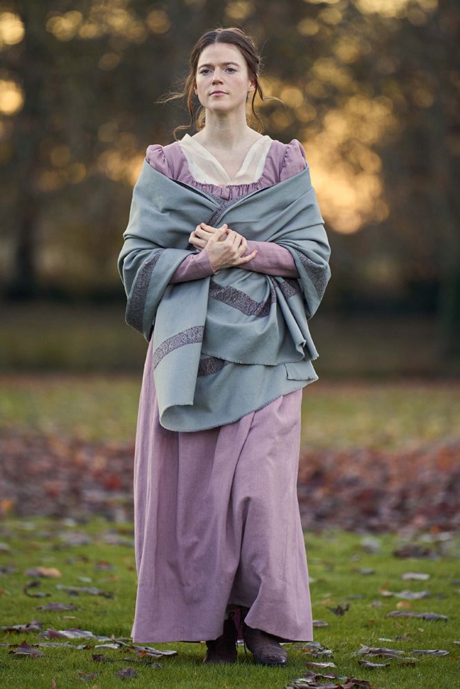 Rose Leslie stars as Isabella Fowle 