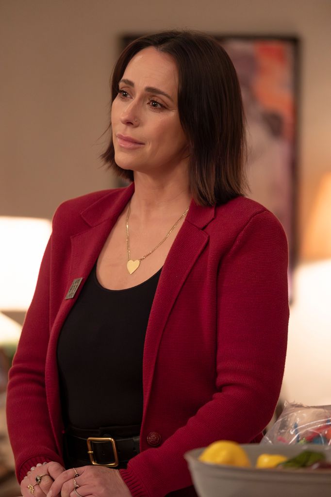 Jennifer Love Hewitt stars as Maddie Han in a still from 9-1-1