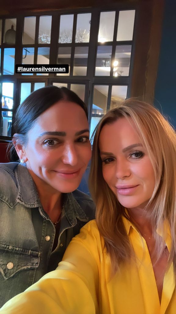 Amanda Holden posing for a selfie alongside Lauren Silverman