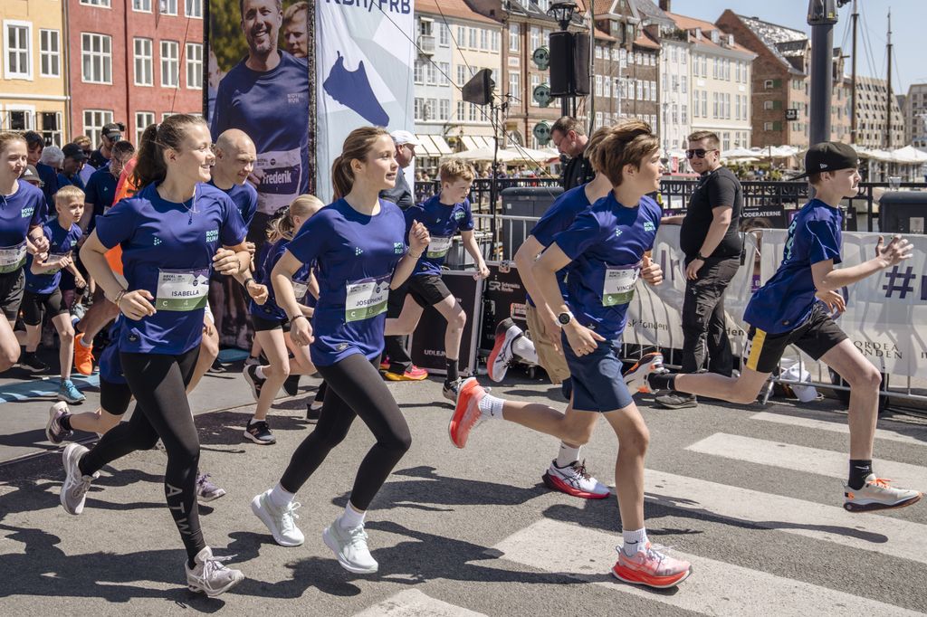 Princess Isabella, Princess Josephine and Prince Vincent running