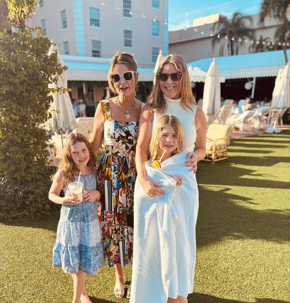 Jenna, Savannah and their daughters share a close bond