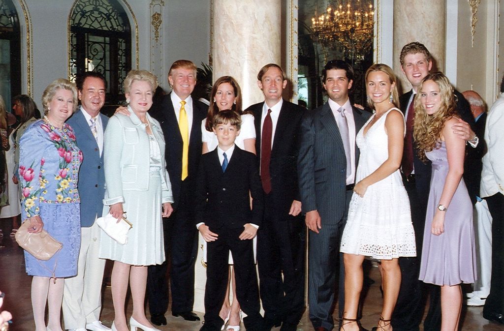 Left to right, Elizabeth Trump Grau, her husband Jim Grau, Judge Maryanne Trump Barry, Donald Trump, Lisa Desmond, her son Robert, David Desmond, Donald Trump, Jr, wife Vanessa Kay Haydon Trump, Eric Trump, and fiance Lara Yunaska pose for a group portrait during Easter Sunday 