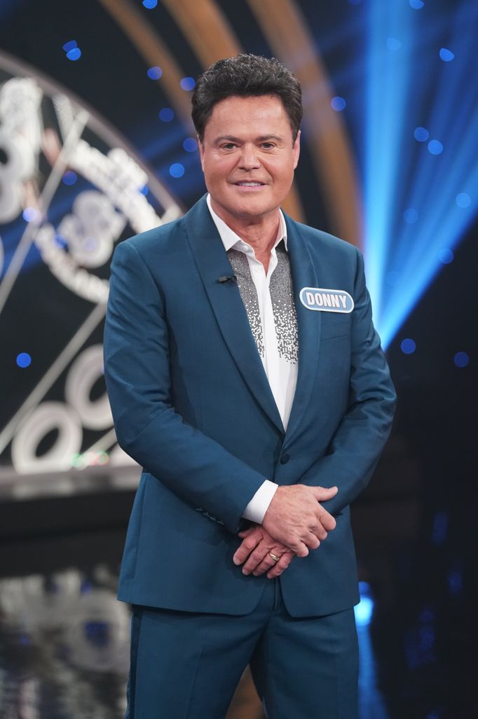 CELEBRITY WHEEL OF FORTUNE - Donny Osmond, Jeff Garlin and Amber Riley  Hosted by pop-culture legends Pat Sajak and Vanna White, Celebrity Wheel of Fortune takes a star-studded spin on Americas GameÂ®. Season two continues with an all-new episode SUNDAY, OCT. 10 (8:00-9:00 p.m. EDT), on ABC
DONNY OSMOND