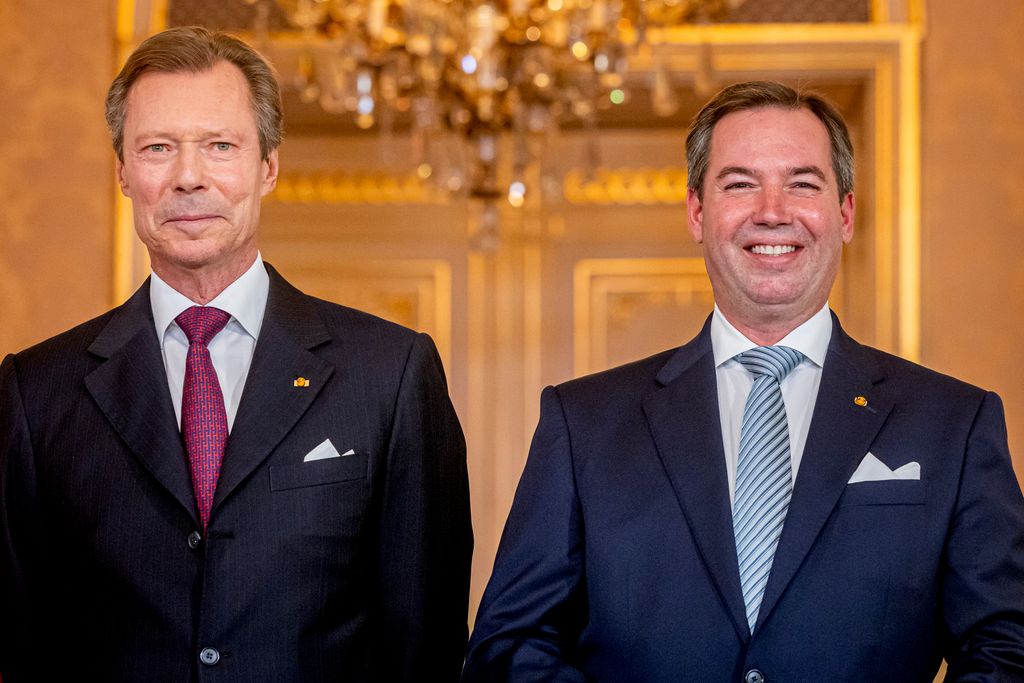 Grand Duke Henri standing next to Hereditary Grand Duke Guillaume