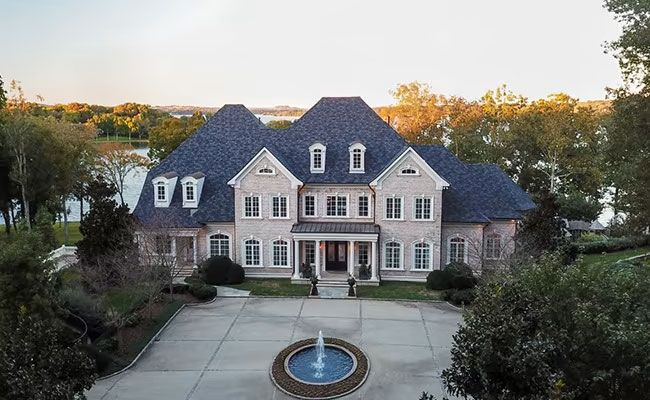 kelly clarkson former tennessee home