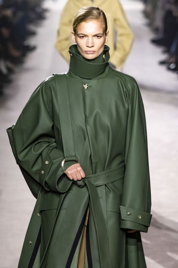 A model walks the runway during the Victoria Beckham Ready to Wear Fall/Winter 2025-2026 fashion show as part of the Paris Fashion Week 