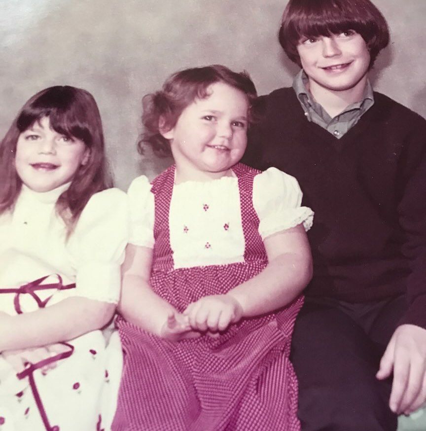 Savannah guthrie as a little girl with her siblings