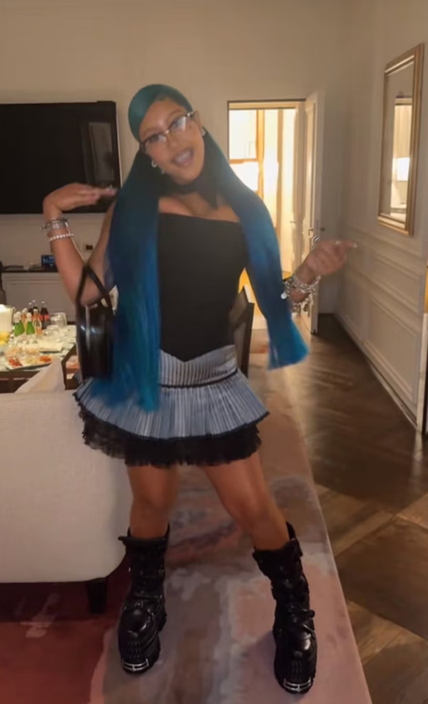 North West with blue hair