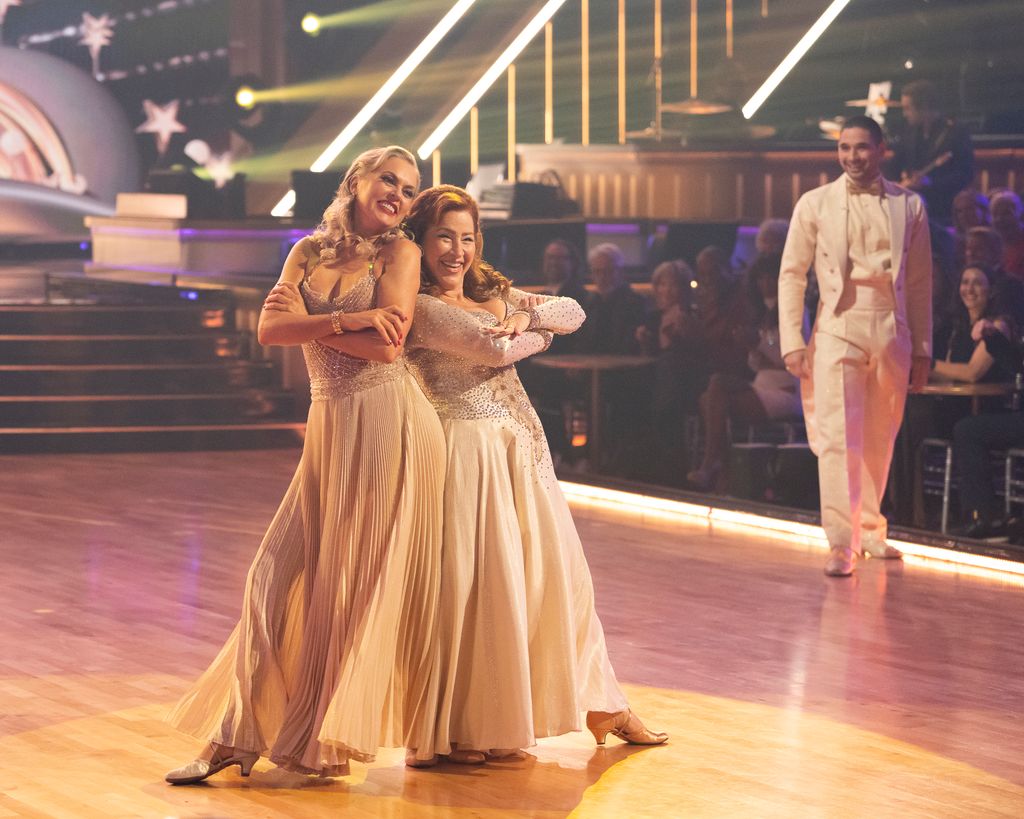 Elaine Hendrix and Lisa Ann Walter on DWTS