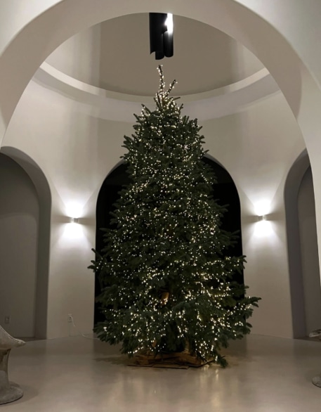 Kourtney Kardashian's christmas tree