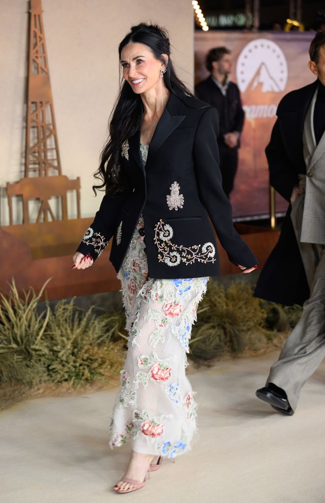 The star later draped a blazer over her outfit