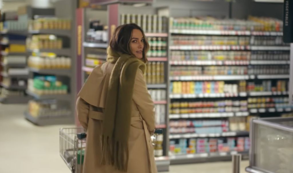 Who doesn't want a chic trench coat in their wardrobe?