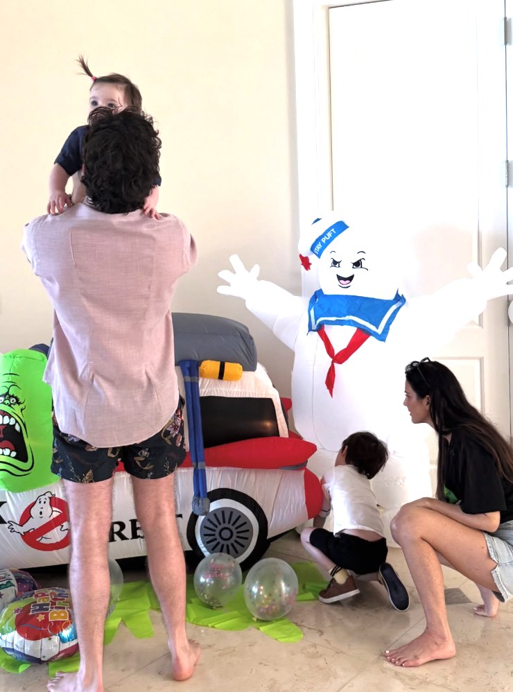 Olivia shares rare family photos