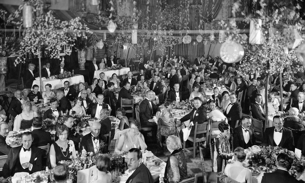 The first Oscars ceremony in 1929 held at the Hollywood Roosevelt hotel
