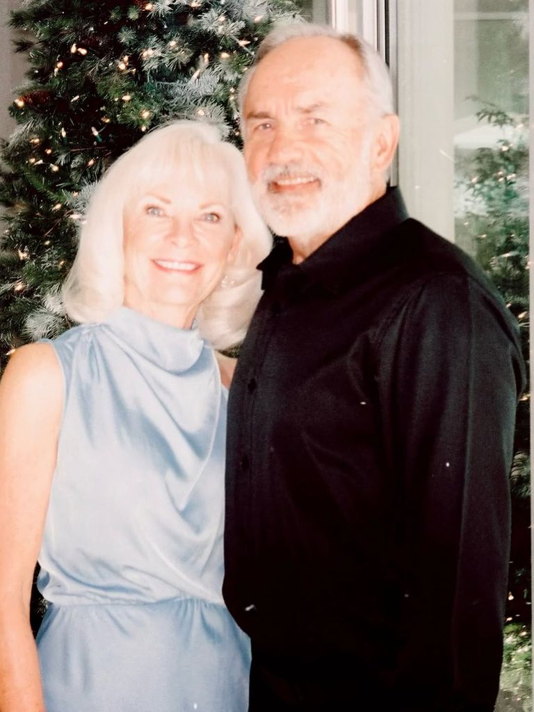 Julianne posted a picture of her mother and her partner