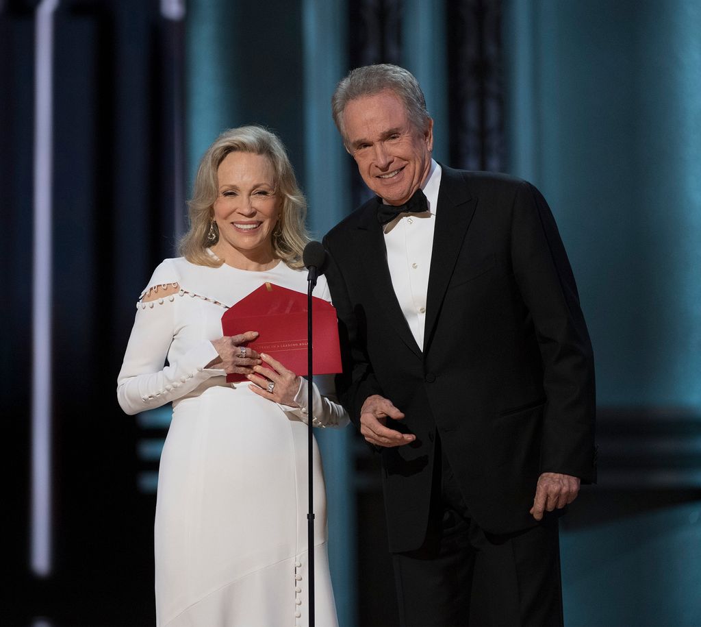 faye dunaway warren beatty oscars 